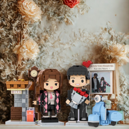 Custom Couple Round Face Brick Figure with Photo Display Stand 2 Person